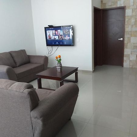 Renta Vacacional A 2 Cuadras De La Playa O Malecon De Mazatlan Apartamento Exterior foto