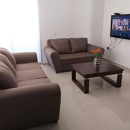 Renta Vacacional A 2 Cuadras De La Playa O Malecon De Mazatlan Apartamento Exterior foto