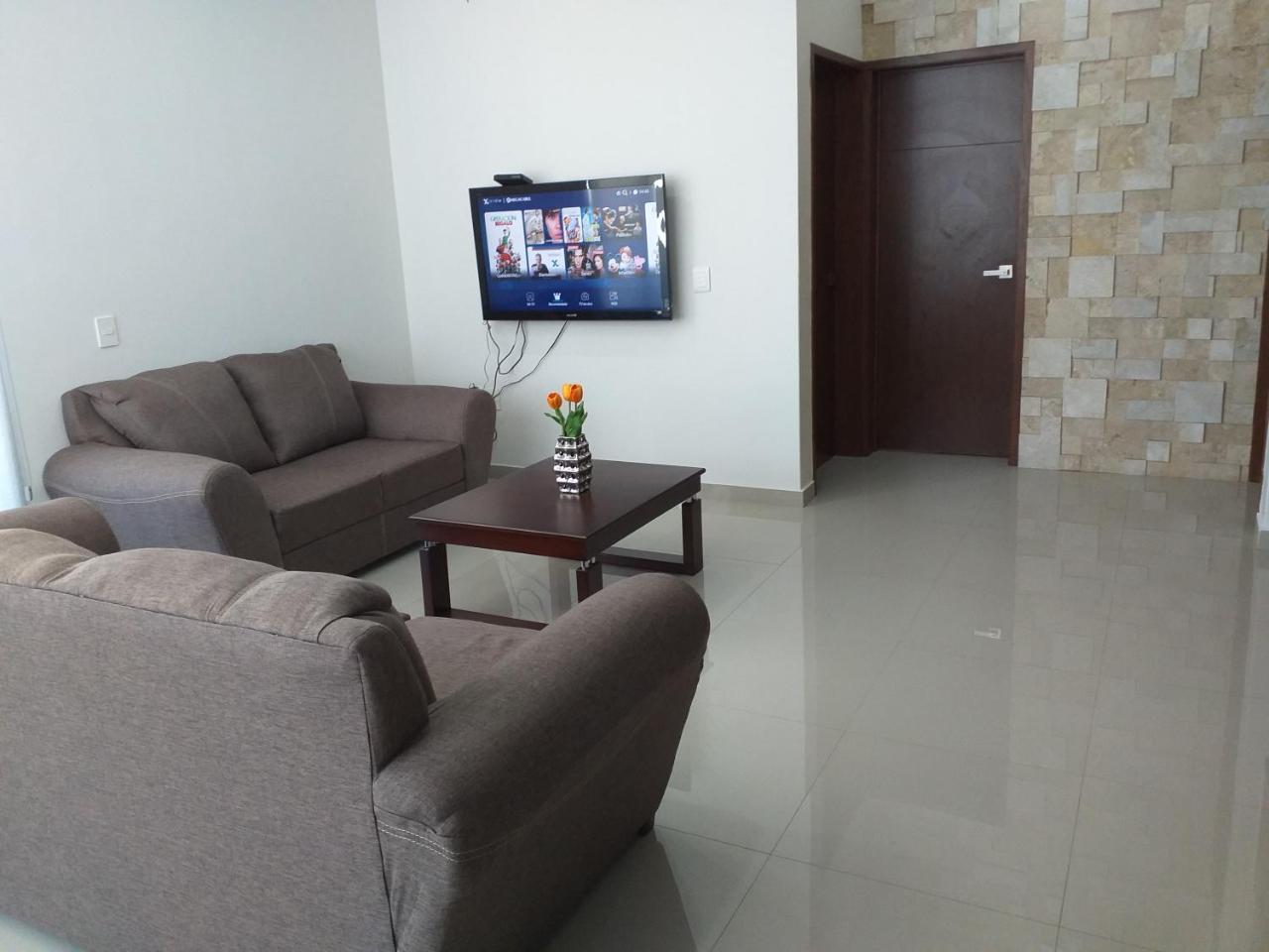 Renta Vacacional A 2 Cuadras De La Playa O Malecon De Mazatlan Apartamento Exterior foto
